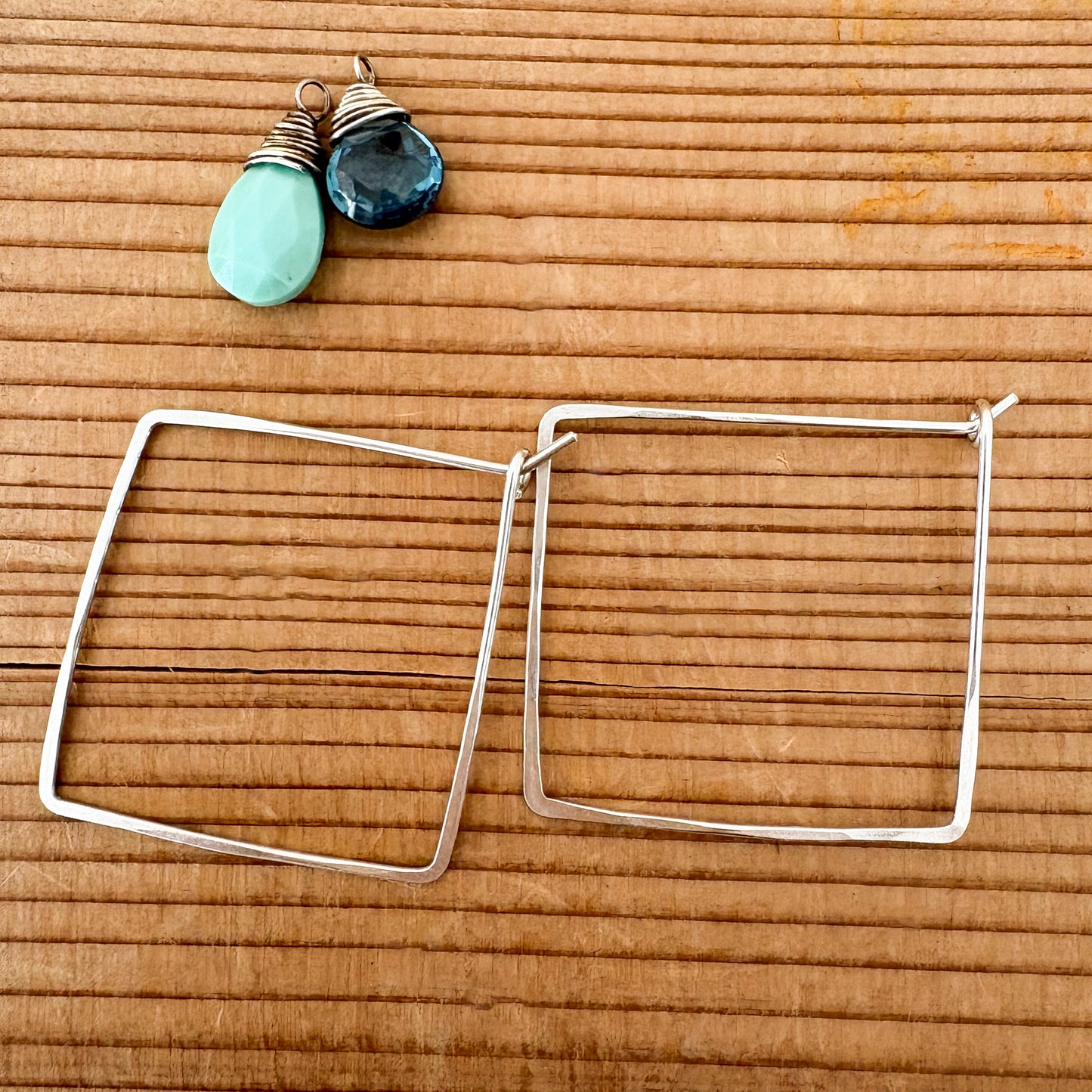 Dani Hoops